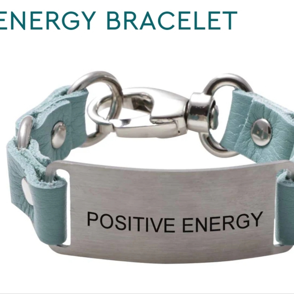 Positive Energy Bracelet.CYNTHIA H DESIGNS SLIVER GREY MATALIC BRACELET.